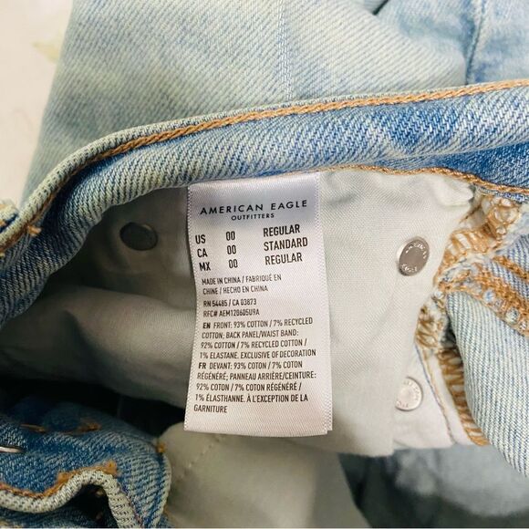 American Eagle Outfitters Womens Light Blue Washed Distressed 90s Straight Jeans - Picture 6 of 6